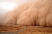 بحران گرد و غبار گاوخونی، بیخ گوش اصفهان