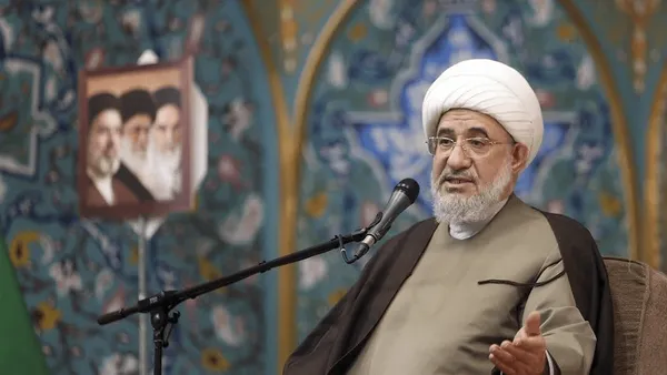 هشدار محترمانه آیت‌الله اراکی به رئیس‌جمهور