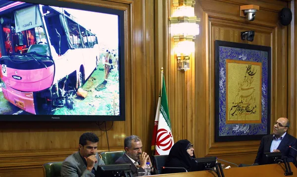 شصت و یکمین نشست علنی شورای شهر تهران، همزمان با سالروز تشکیل شوراها روز سه شنبه به ریاست احمد مسجد جامعی برگزار شد./IRNA
