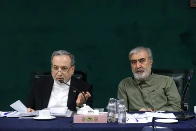 عکس: حضور عراقچی در کمیسیون امنیت ملی