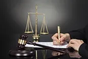 وکیل پایه یک دادگستری در تهران