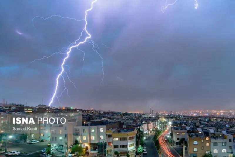 صاعقه جان یک چوپان را در مراغه گرفت