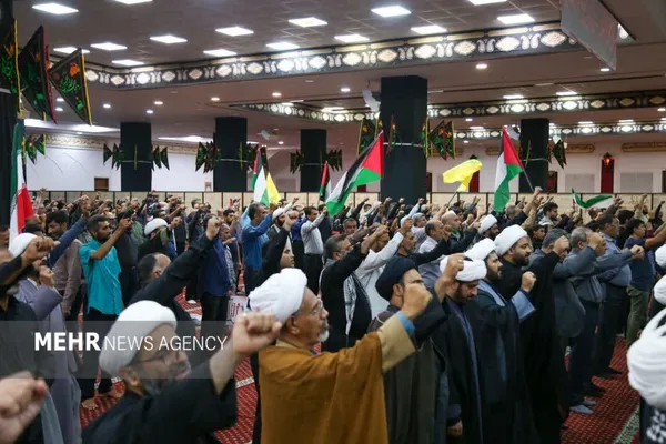 تجمع در بندرعباس