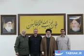 عکس: پنجره‌ای به گذشته; سردار موسوی در کنار شهیدان سیدحسن نصرالله، محمدرضا زاهدی و محمود باقری