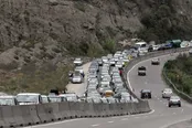 ترافیک سنگین در محورهای شمالی/جاده چالوس یکطرفه شد