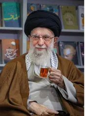 رهبر شهید چگونه با مأمور اهانت‌کننده رفتار کرد؟/ خاطره‌ای که با اشک پایان یافت!