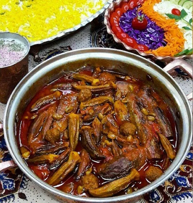 طرز تهیه خورشت بامیه اهوازی