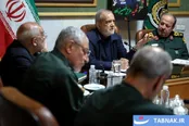 عکس: نشست رئیس‌جمهور با جمعی از فرماندهان و مدیران وزارت دفاع