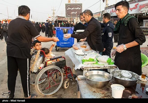تابناک.