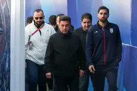 تلاش دلال‌ها برای تحمیل بازیکن به قلعه‌نویی/ جهانبخش مسیر ملی‌پوش شدن بازیکن دو ملیتی؟