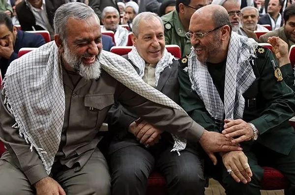 هشتمین همایش مسئولین استانی ستاد هماهنگی و پشتیبانی بسیج دانش&zwnj;آموزی با حضور علی اصغر فانی، وزیر آموزش و پرورش، حسین دهقان وزیر دفاع، محمدرضا نقدی رئیس سازمان بسیج مستضعفین و حجت الاسلام و المسلمین قرائتی صبح یکشنبه در اردوگاه شهید بهشتی برگزار شد. 
