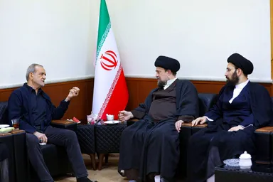 عکس: دیدار رئیس‌جمهور با آیت‌الله سید حسن خمینی