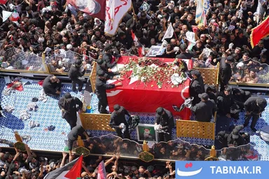 عکس : اقامه نماز و تشییع پیکر مطهر رهبر شهید انقلاب اسلامی در نجف اشرف