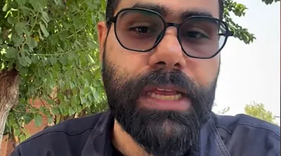 جنجال عجیب سوپرانقلابی‌ها در رواق کشوردوست را ببینید