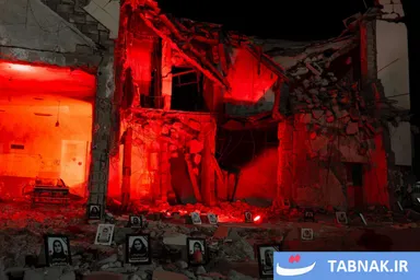 عکس: مراسم شام غریبان در قتلگاه دانش‌آموزان شهید میناب