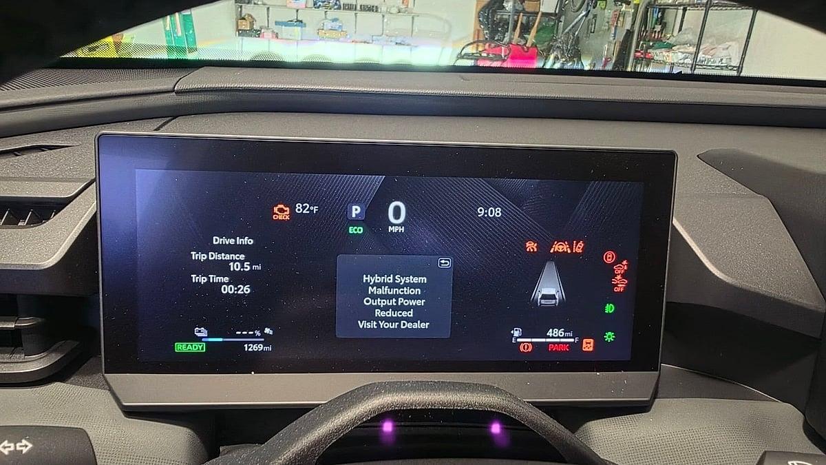 هشدار برای دارندگان تویوتا RAV4 پلاگین‌هیبرید