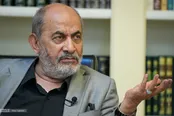 رفیقدوست: امام مرا صداکرد و گفت بمب‌اتم نباید بسازید