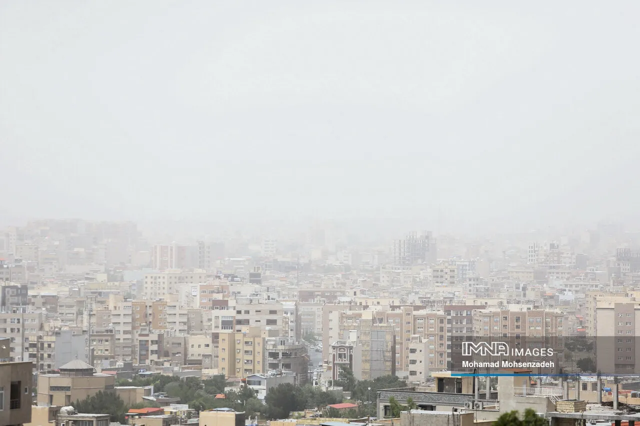 تداوم وزش باد، گردوخاک و رگبار در بعضی مناطق