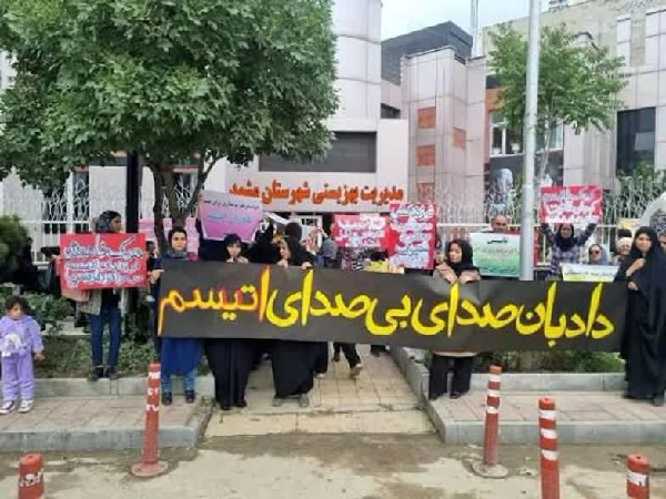 اعتراض خانواده‌‌های اتیسم به پرداخت نشدن حق پرستاری/ انتظار برای ورود نهادهای نظارتی