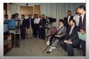 قاب تاریخی رهبر شهید انقلاب و شهید علی لاریجانی