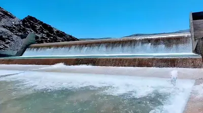 قدیمی‌ترین سد مدرن ایران سرریز کرد