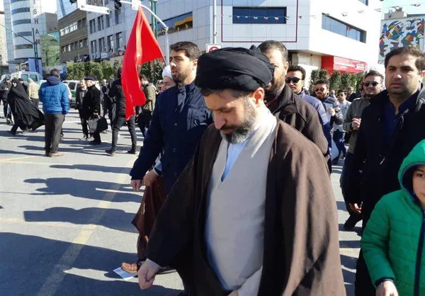 فرزند رهبر انقلاب