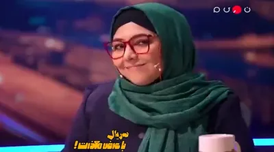 سوژه کردن مدیر زن که انگلیسی صحبت می‌کرد