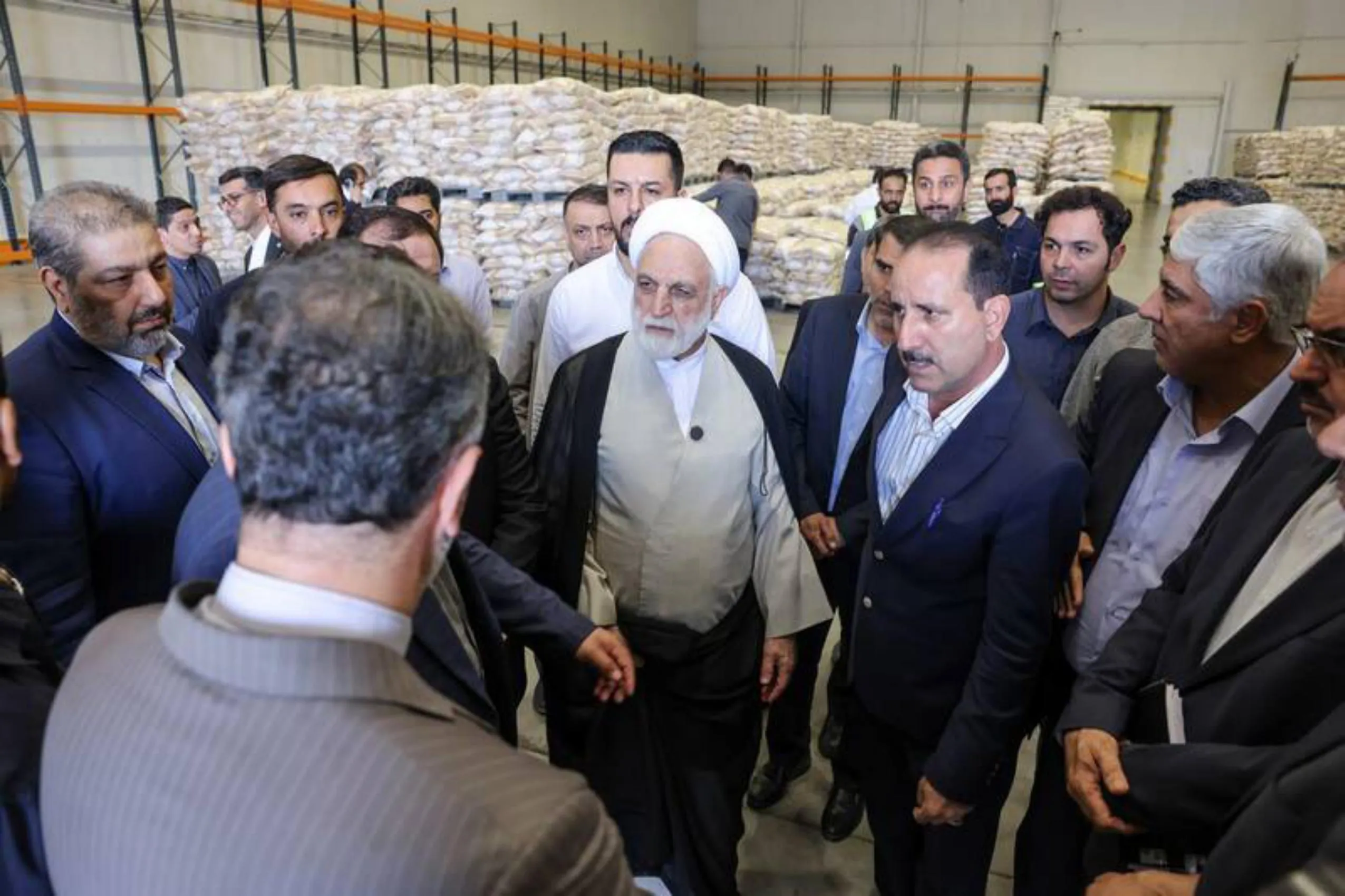 عکس: بازدید سرزده اژه‌ای از یک بندر خشک استراتژیک