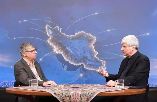 نسخه تغییر وزارت‌خارجه روی میز/ وزارتخانه‌ای با ۹۰۰ سرتیپ و ۵۰ سرباز!/ عده‌ای رئیس‌جمهور را هم «کاره‌‌ای» نمی‌دانند!/ برخی معاونان وزارت‌خارجه از مسیر حرفه‌ای نیامده‌اند!