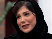 توصیه عجیب مجری زن: مثل در دستشویی نباش!