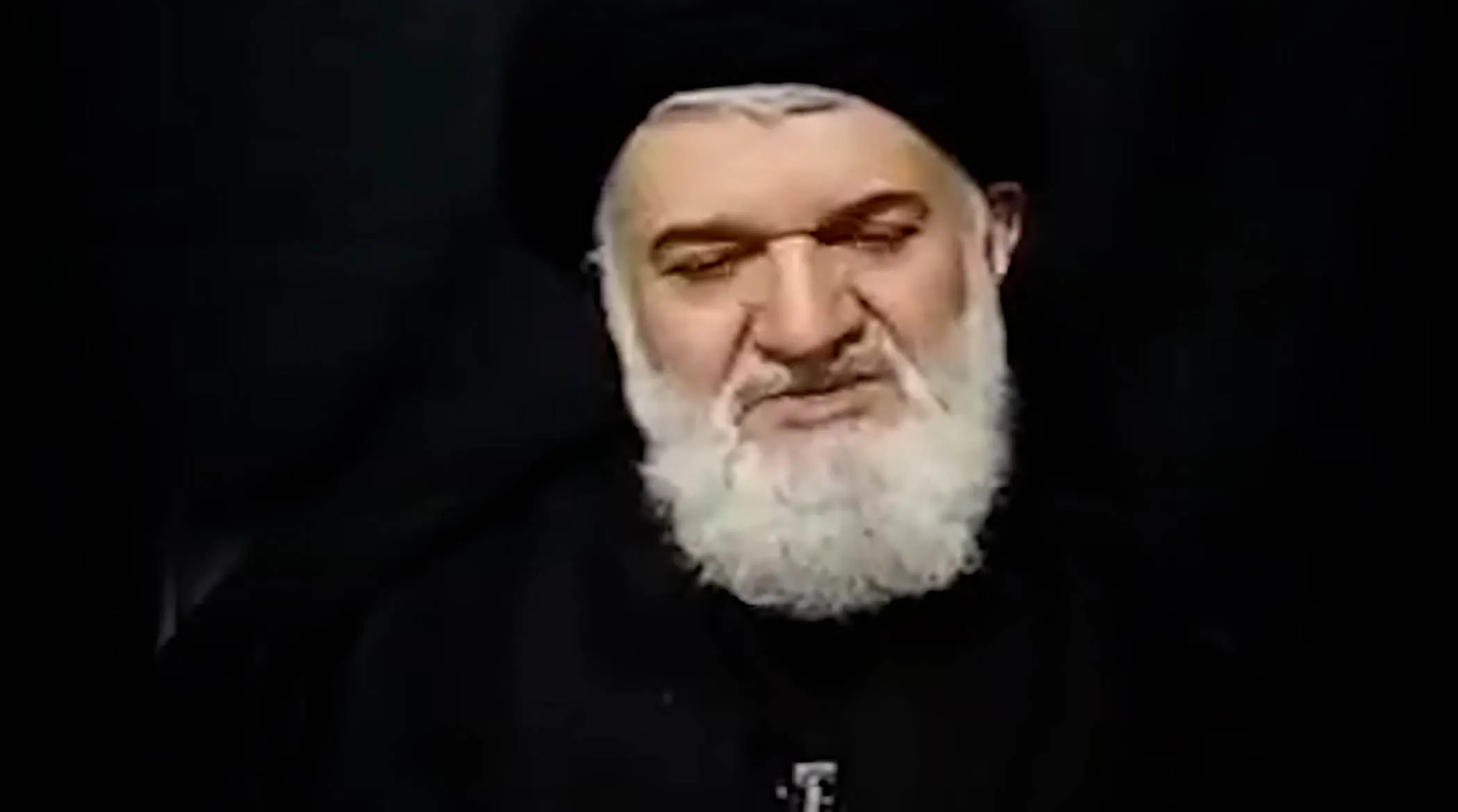 نوشته آیت الله مجتبی خامنه‌ای درباره پذیرش استعفای پزشکیان!
