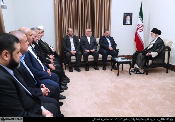 دیدار رهبری با هیاتی از حماس