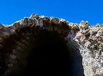 شیوه عجیب مرمت یک بنای تاریخی