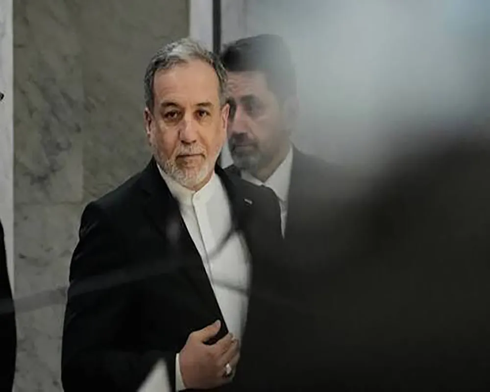 عراقچی: در انتظار پاسخ نهایی آمریکا هستیم