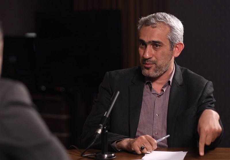 «لبخندهای تلخ» و «جوک‌های بی‌مزه» وزیر اقتصاد زیر ذره‌بین مجلس / سؤال درباره تورم ۱۴۰ درصدی