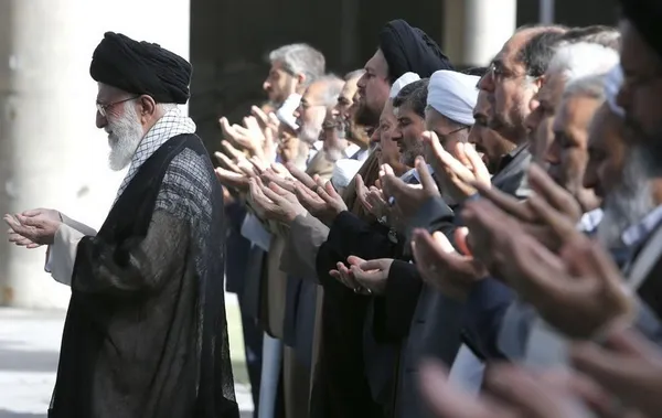 نماز عید سعید فطر به امامت حضرت آیت الله خامنه ای رهبر معظم انقلاب اسلامی در مصلای بزرگ امام خمینی(ره)برگزار شد./Leader O.W
